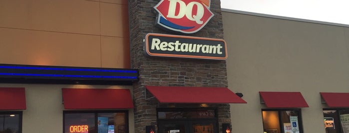 Dairy Queen is one of Lugares favoritos de Monique.