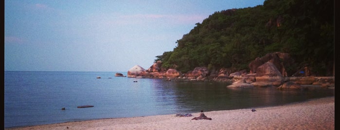 Silver Beach is one of Koh Samui.