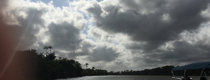 Beira Rio Preguiças is one of Lençóis Maranhenses.