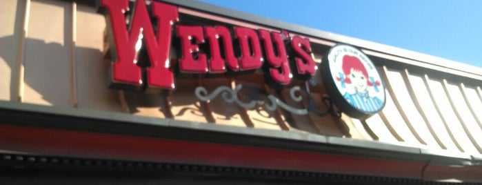 Wendy’s is one of Johnさんのお気に入りスポット.