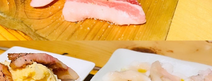 肉小屋 is one of 食べたい肉.