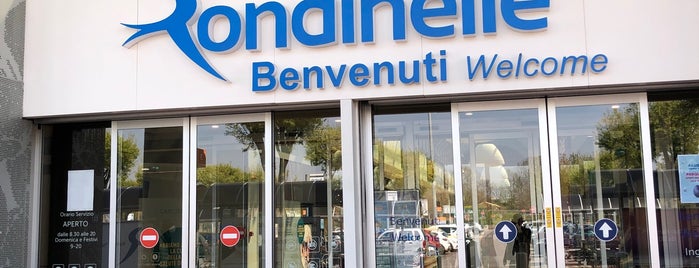 Centro Commerciale Le Rondinelle is one of pegasus.