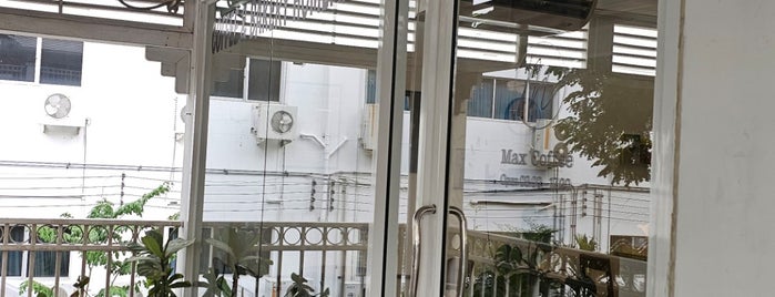 Max Coffee is one of BKK_Coffee_2.