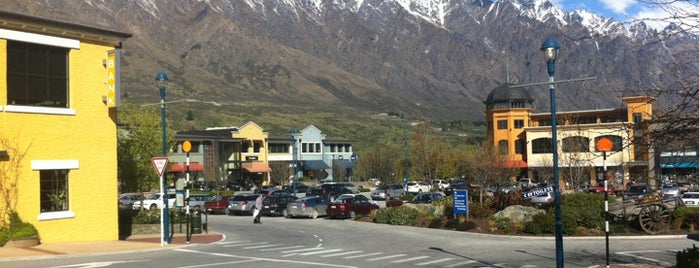 Remarkables Park Town Centre is one of Federico : понравившиеся места.