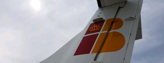 Vuelo Air Nostrum Donostia-Madrid (EAS-MAD) is one of Spain May17.