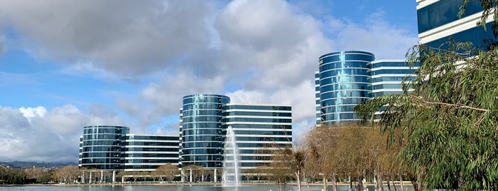 Oracle 600 Building is one of dedi : понравившиеся места.