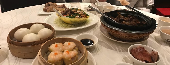 Xin Dau Ji 新斗记 is one of The 15 Best Places for Shrimp in Shanghai.