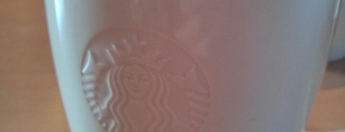 Starbucks is one of Locais curtidos por Patrick James.