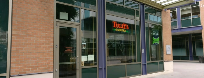 Tully's is one of Locais curtidos por Karenina.