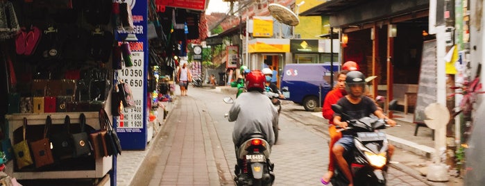 Poppies Lane 2 is one of BALI.