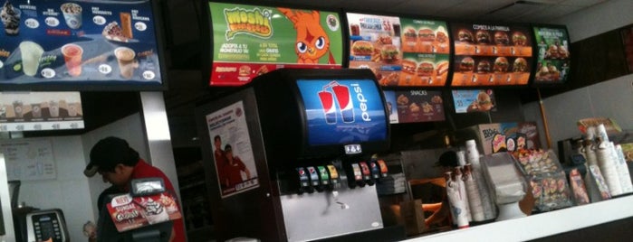 Burger King is one of Tempat yang Disukai Danz.