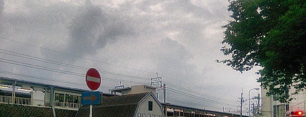 Nishi-kyōgoku Station (HK82) is one of 阪急京都本線.