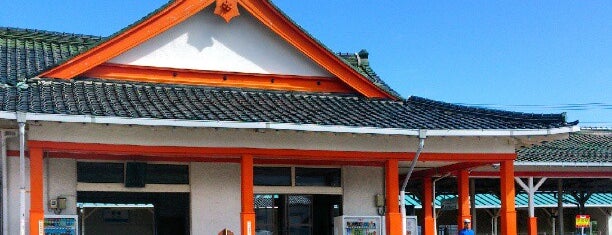 Nachi Station is one of 紀勢本線.