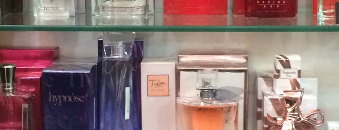 Intense Parfum is one of Via Brasil Shopping.