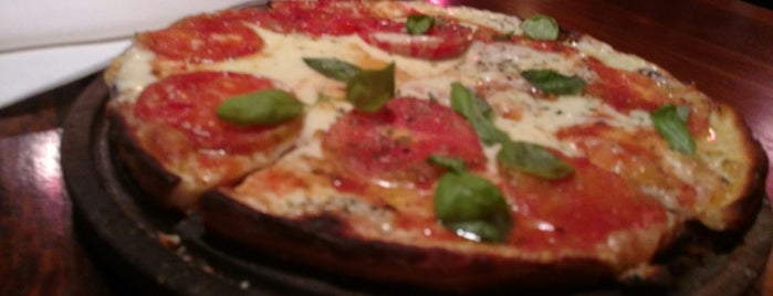 Michi Pizza is one of Restaurantes Piola.