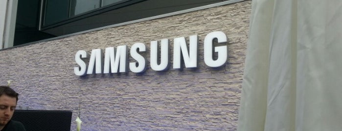 Samsung Mobile Store is one of Einkaufen.