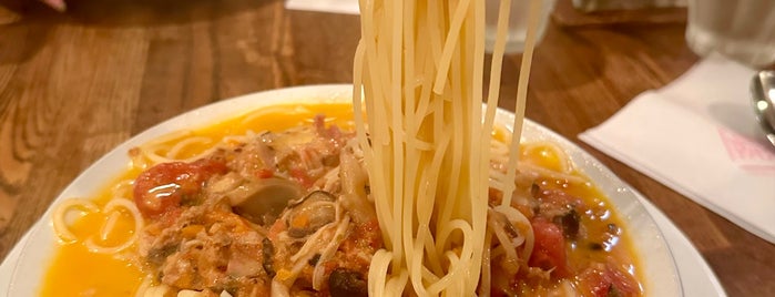 Home's Pasta is one of Japão 🇯🇵.