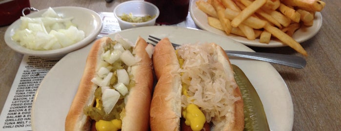 Hygrade Restaurant & Deli is one of The 15 Best Places for Hot Dogs in Detroit.