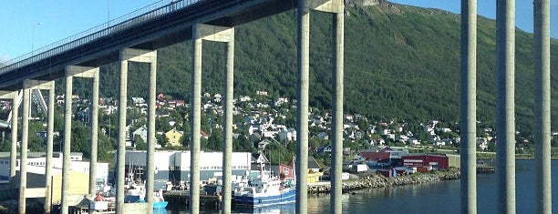 Tromsøbrua is one of Nordkapp.