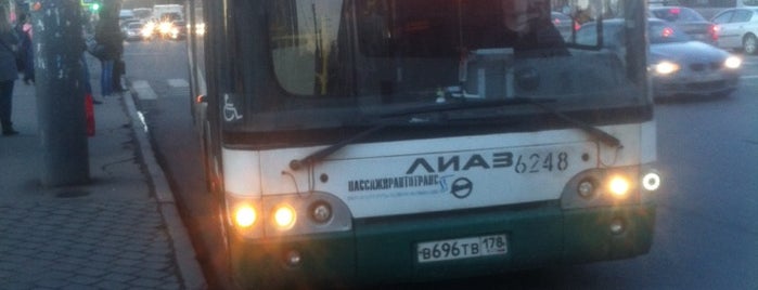 Автобус № 61 is one of Автобусы Петербурга (1–99).
