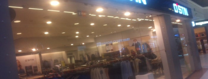O'STIN is one of Магазины одежды в Петербурге.