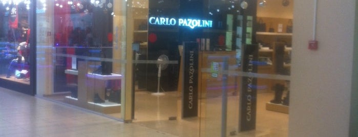 Carlo Pazolini is one of สถานที่ที่บันทึกไว้ของ Lily.