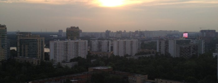 крыша is one of Крыши Москвы/Moscow roofs.