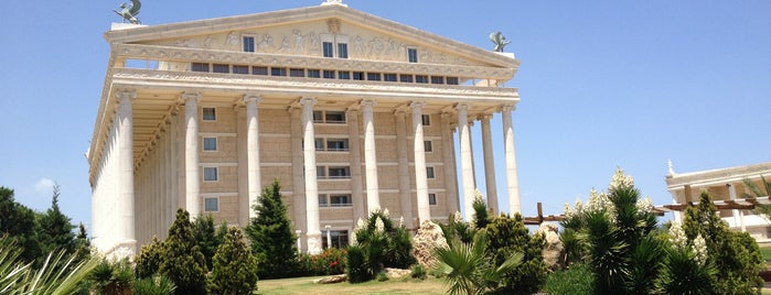Kaya Artemis Resort & Casino is one of 2016 Kıbrıs.