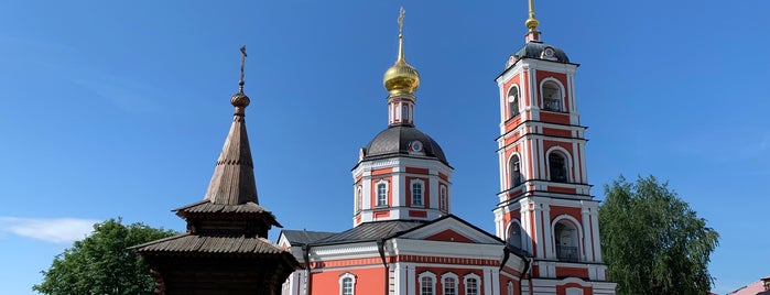 Троице-Сергиев Варницкий монастырь is one of Ростов Великий.
