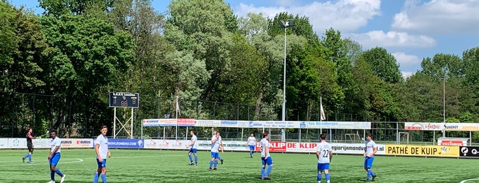 Voetbal vereniging Leonidas is one of Voetbal.