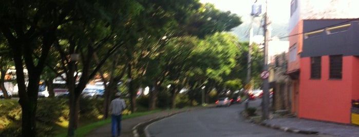 Avenida Santo Antônio is one of Poços de Caldas.