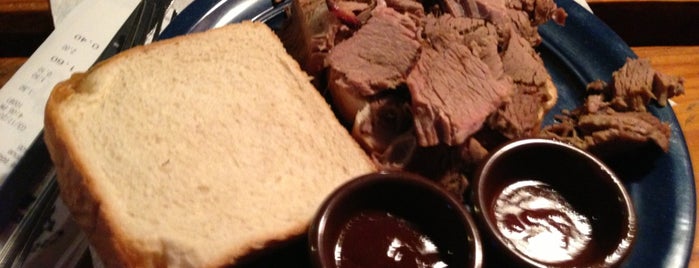 Cecil's Texas Style BBQ is one of Lieux sauvegardés par Dave.