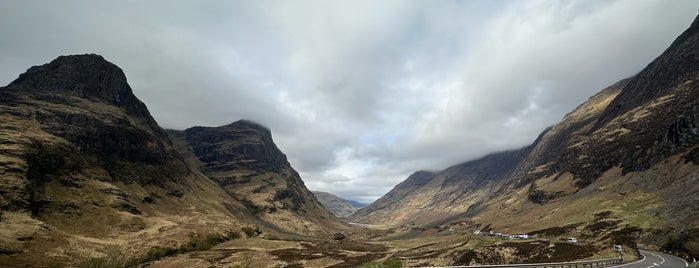 Skyfall James Bond Shot location is one of สถานที่ที่ Mark ถูกใจ.