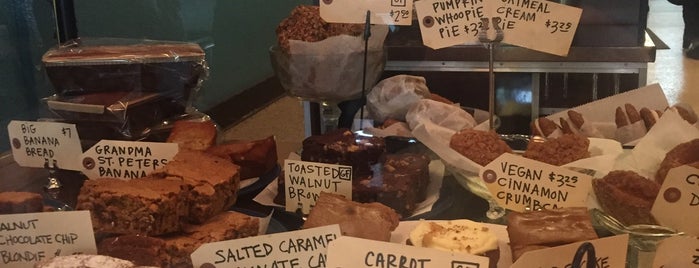 Pinwheel Bakery is one of Places to try.