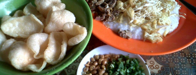 Bubur Ayam Mang H. Oyo is one of Bandung Culinary.