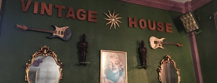 Vintage House is one of Restaurantes por visitar.