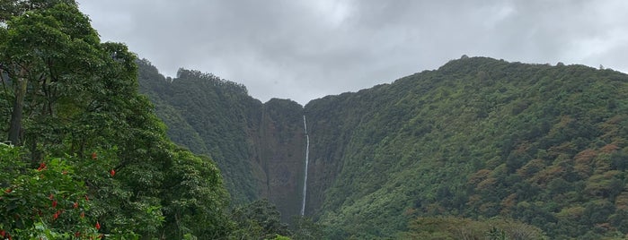 Hi'ilawe Falls is one of Hawaii.