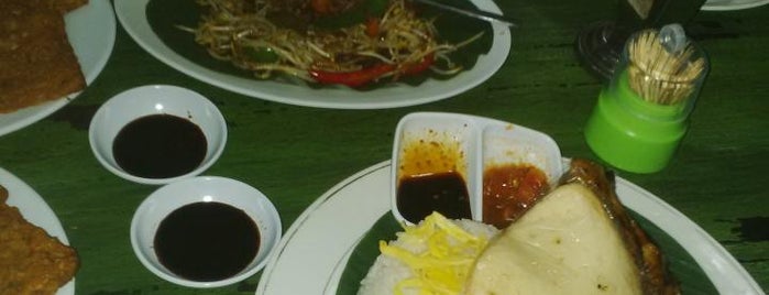 Pondok Makan Salam Laos is one of Kuliner di Semarang.