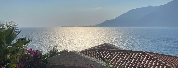 Deniz Feneri Lighthouse is one of Kaş.