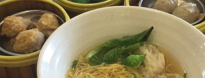 Zok Noodle House 竹面馆 is one of Famous.