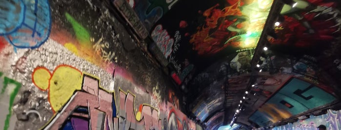 Leake Street Graffiti Tunnel is one of bankside.
