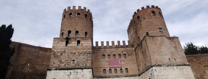Porta San Sebastiano is one of Kimmie: сохраненные места.