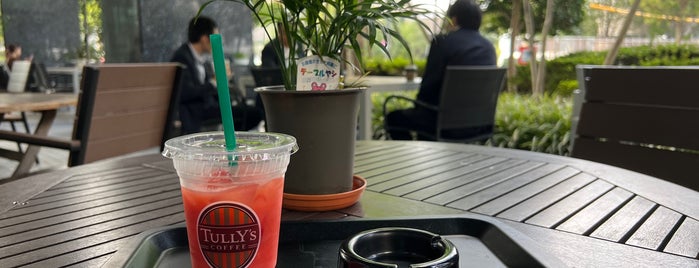 Tully's Coffee is one of dawn in 東京.