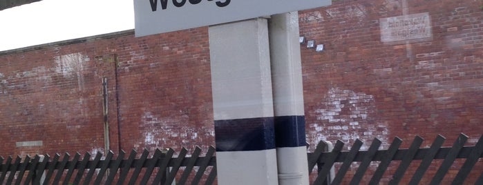 Wakefield Westgate Railway Station (WKF) is one of train stations.