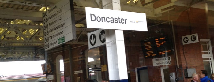 Doncaster Railway Station (DON) is one of Tempat yang Disukai Henry.