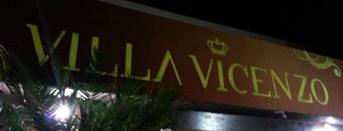 Villa Vicenzo is one of Restaurantes e Barsinhos..