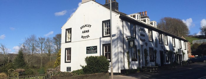 Stanley Arms Hotel is one of Places.