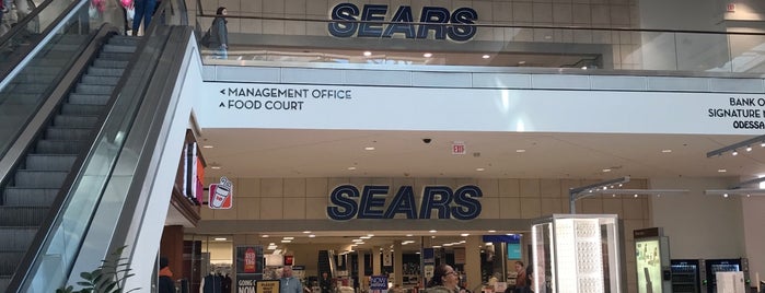 Sears is one of Corretor Fabricio'nun Beğendiği Mekanlar.