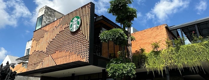 Starbucks Reserve is one of Bali eats.