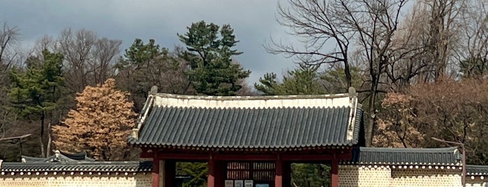 종묘 외대문 is one of Seoul visited.
